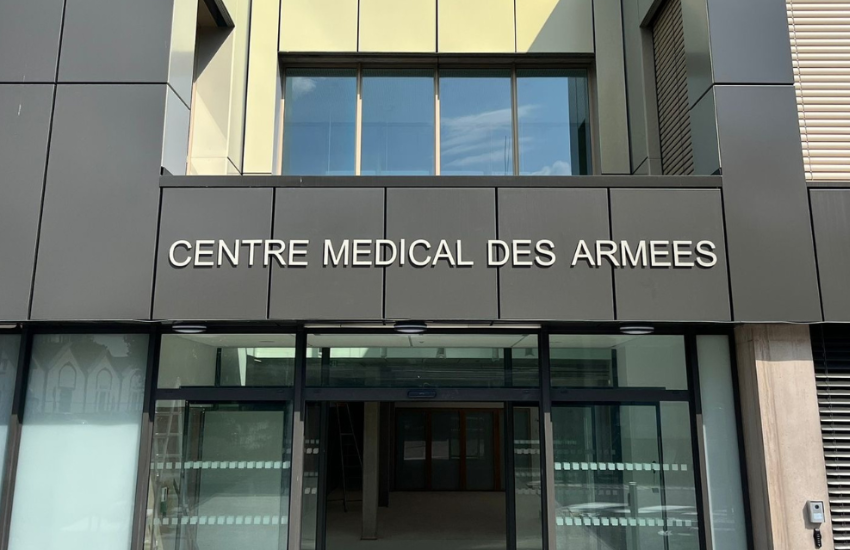 Image d'une lettre enseigne