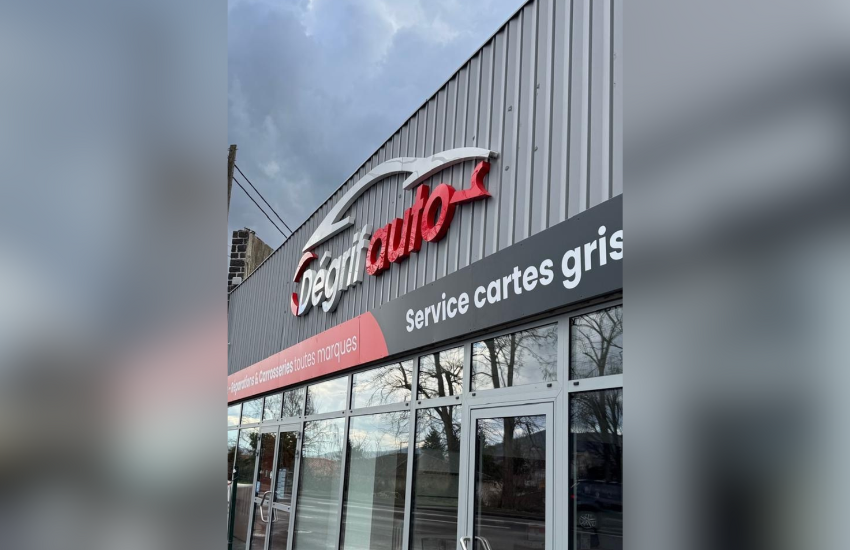 Image d'une lettre enseigne